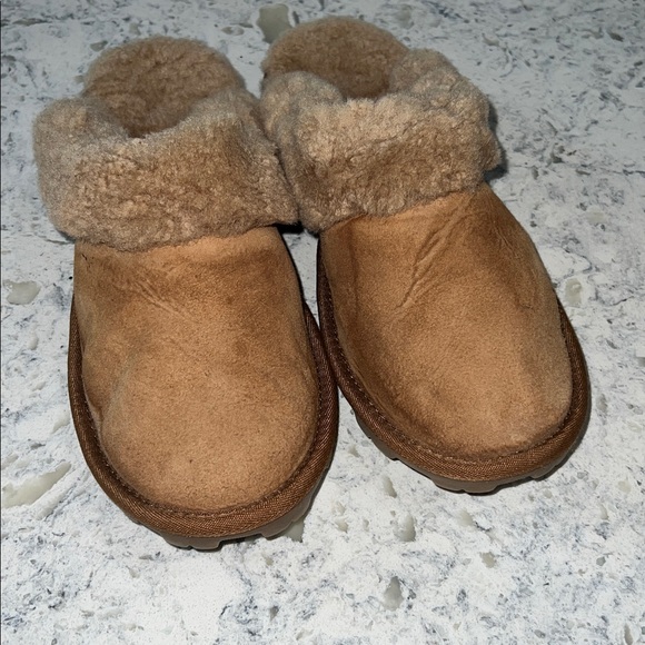 UGG Classic Slipper II slippers size 11 - Picture 1 of 5